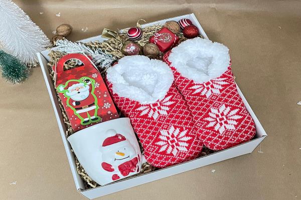 Cozy Christmas Giftbox